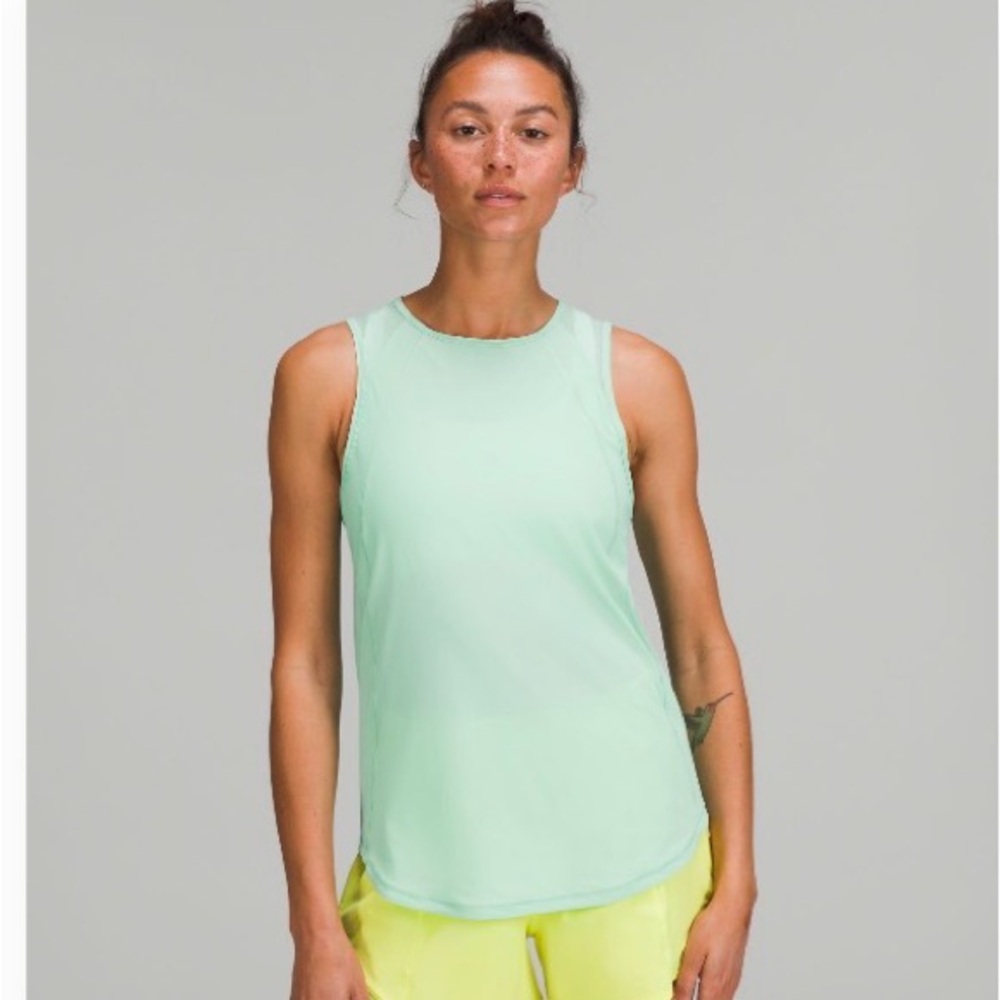 Lululemon Swifty
